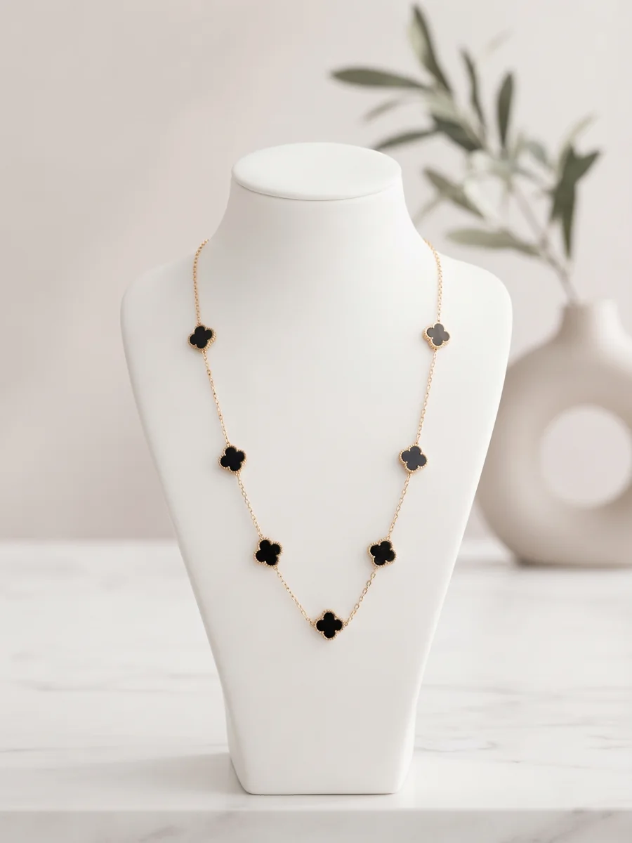Collier trèfles noirs doré